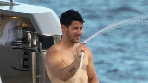 nick jonas nipples|This Shirtless Nick Jonas Pic Has Fans Losing Their Minds